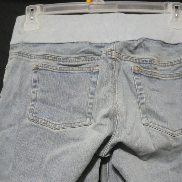 OLD NAVY MATERNITY | Stretch | medium regular fit | Faded Blue Denim | GUC - Picture 11 of 16